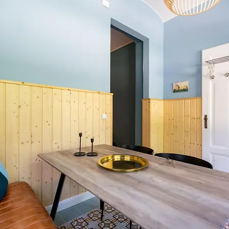 Haus Silvana, App 02 泽姆平
